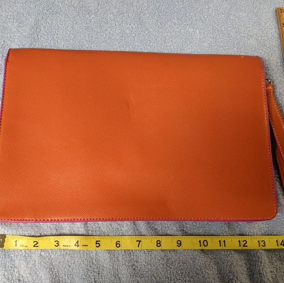 SHIRALEAH Flaws Large Envelope Clutch Tangerine Vegan Leather with 9" wristlet… - Picture 8 of 8